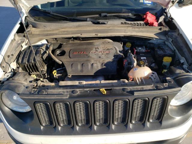 Photo 11 from auction – 2018 JEEP RENEGADE S with VIN ZACCJBAB3JPH27148