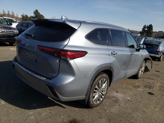 Photo 3 from auction – 2021 TOYOTA HIGHLANDER with VIN 5TDEBRCH0MS016305