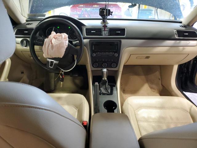 Photo 8 from auction – 2014 VOLKSWAGEN PASSAT S with VIN 1VWAT7A38EC103179