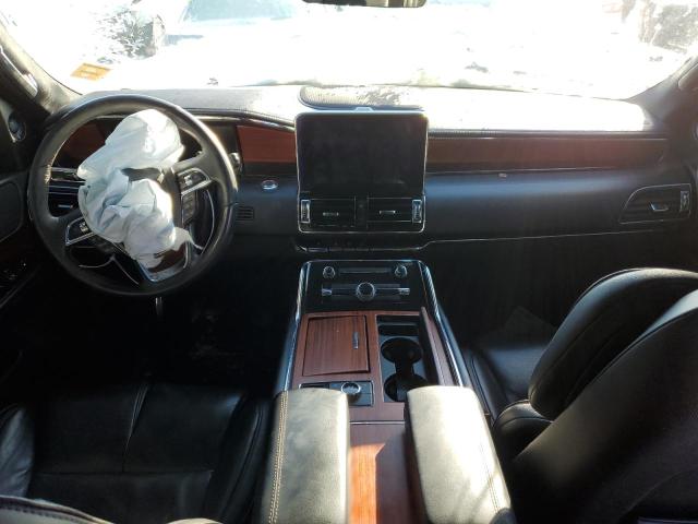 Photo 8 from auction – 2018 LINCOLN NAVIGATOR with VIN 5LMJJ3JT2JEL12376