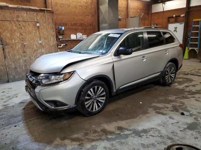 MITSUBISHI OUTLANDER 2019 with VIN JA4AZ3A31KZ030590 - Photo from auction