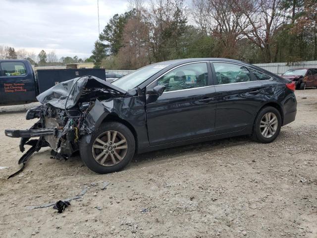 HYUNDAI SONATA SE 2017 with VIN 5NPE24AF5HH553882 - Photo from auction