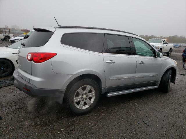 Photo 3 from auction – 2009 CHEVROLET TRAVERSE L with VIN 1GNEV23D79S101207