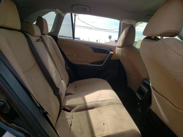 Photo 10 from auction – 2019 TOYOTA RAV4 LE with VIN JTMH1RFV4KD500858