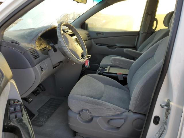 Photo 7 from auction – 2004 TOYOTA SIENNA CE with VIN 5TDZA23C44S073400