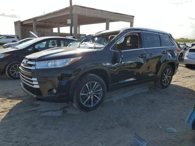 Photo 1 from auction – 2019 TOYOTA HIGHLANDER with VIN 5TDKZRFH4KS568946