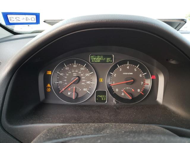 Photo 9 from auction – 2011 VOLVO C30 T5 with VIN YV1672MK2B2184551