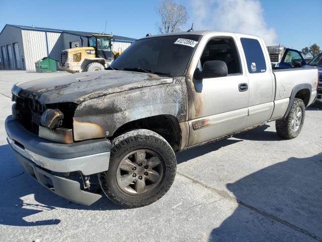CHEVROLET SILVERADO 2005 with VIN 1GCEK19B05E185266 - Photo from auction