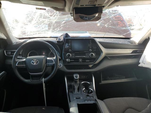 Photo 8 from auction – 2022 TOYOTA HIGHLANDER with VIN 5TDZZRAH4NS093261