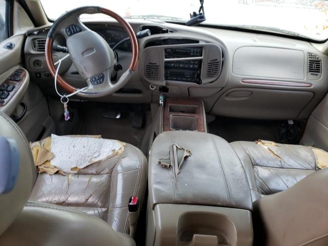 Photo 8 from auction – 2000 LINCOLN NAVIGATOR with VIN 5LMRU27A5YLJ09921