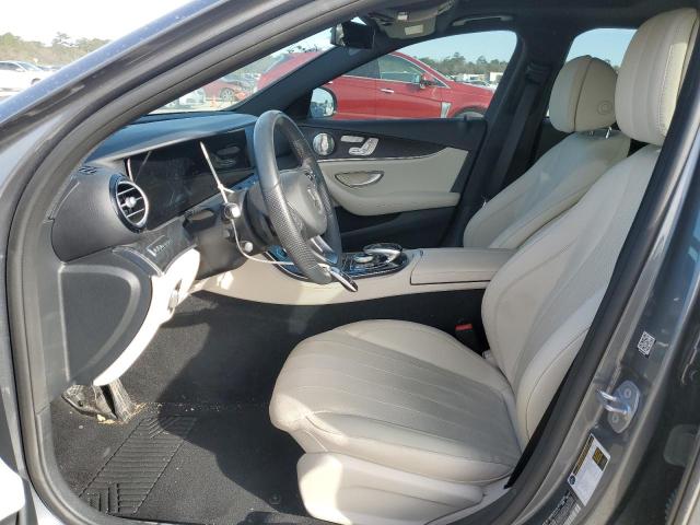 Photo 7 from auction – 2017 MERCEDES-BENZ E 300 with VIN WDDZF4JBXHA289543