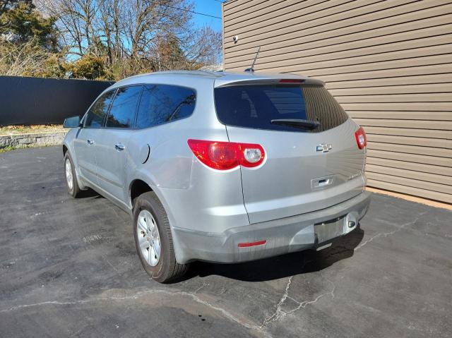 Photo 3 from auction – 2011 CHEVROLET TRAVERSE L with VIN 1GNKREED6BJ210985