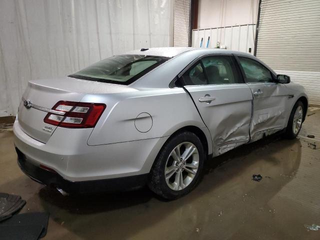 Photo 3 from auction – 2015 FORD TAURUS SEL with VIN 1FAHP2E86FG142710
