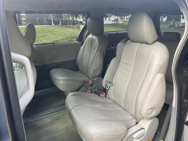 Photo 6 from auction – 2012 TOYOTA SIENNA LE with VIN 5TDKK3DC1CS194998