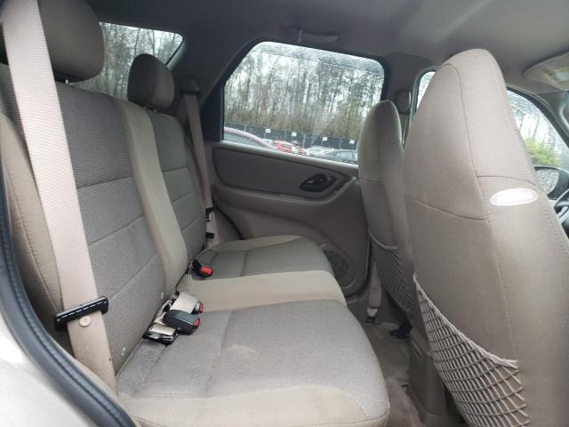 Photo 11 from auction – 2001 FORD ESCAPE XLT with VIN 1FMCU04171KA79415