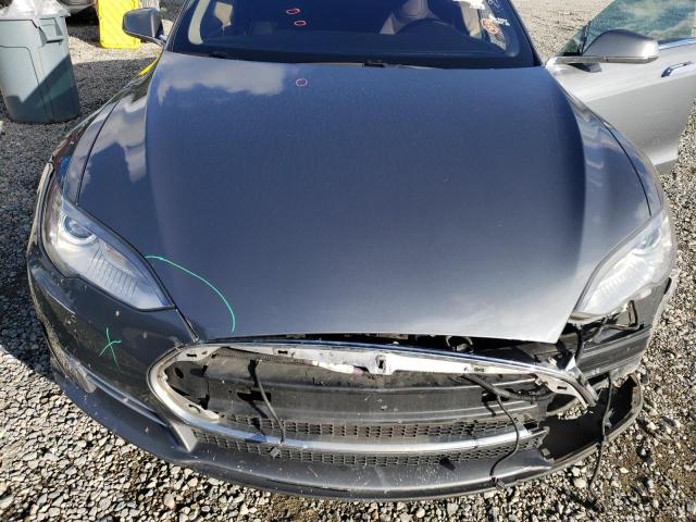 Photo 11 from auction – 2013 TESLA MODEL S with VIN 5YJSA1CP1DFP25618
