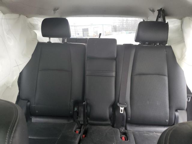 Photo 10 from auction – 2018 TOYOTA 4RUNNER SR with VIN JTEBU5JRXJ5546540