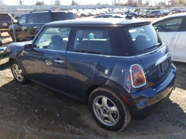 Photo 2 from auction – 2010 MINI COOPER with VIN WMWMF3C50ATU77260