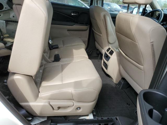 Photo 11 from auction – 2017 HONDA PILOT TOUR with VIN 5FNYF5H96HB032367
