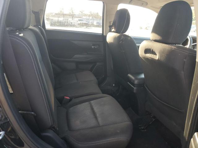 Photo 11 from auction – 2016 MITSUBISHI OUTLANDER with VIN JA4AD2A35GZ039695