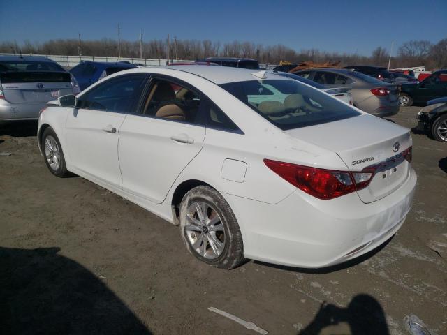 Photo 2 from auction – 2013 HYUNDAI SONATA GLS with VIN 5NPEB4AC9DH744706