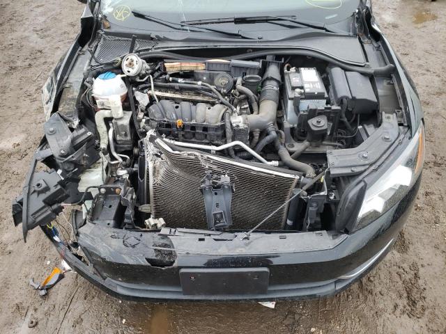 Photo 11 from auction – 2012 VOLKSWAGEN PASSAT SE with VIN 1VWBP7A37CC095579