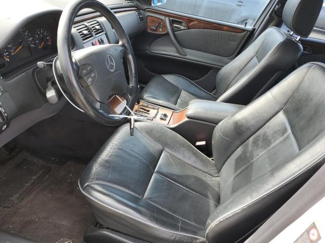 Photo 7 from auction – 2001 MERCEDES-BENZ E 320 with VIN WDBJF65J21B350130