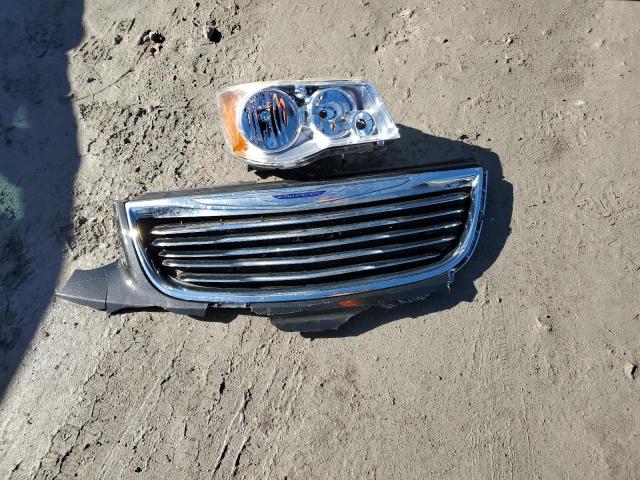 Photo 13 from auction – 2011 CHRYSLER TOWN & COU with VIN 2A4RR8DG7BR614324