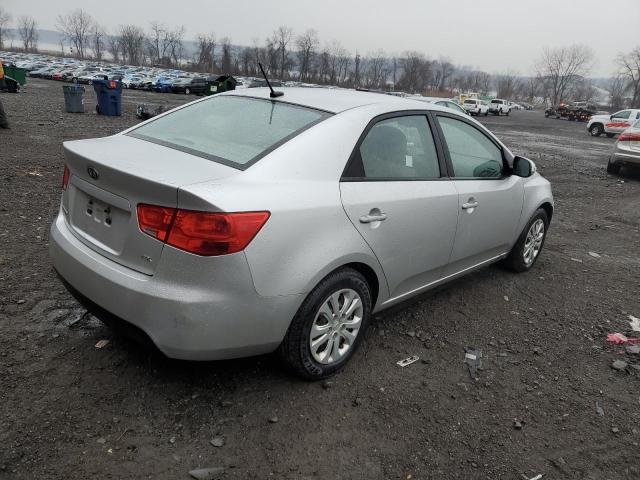 Photo 3 from auction – 2010 KIA FORTE with VIN KNAFU4A27A5238709