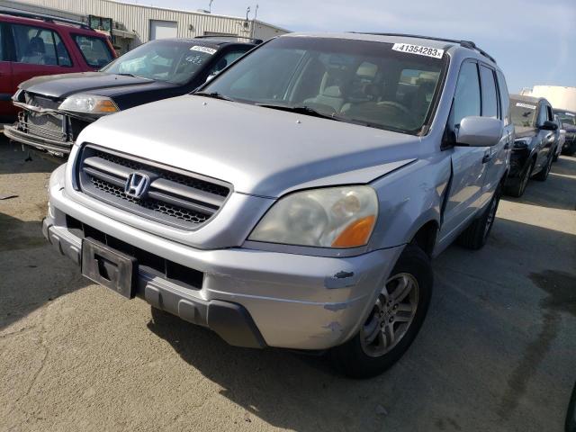 HONDA PILOT 2004 with VIN 2HKYF18454H599243 - Photo from auction