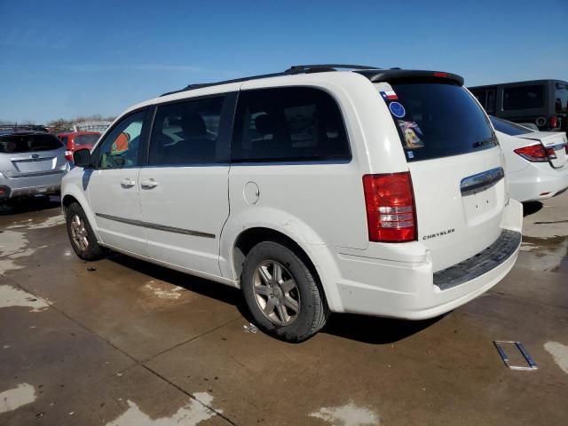 Photo 2 from auction – 2010 CHRYSLER TOWN & COU with VIN 2A4RR5D11AR103443