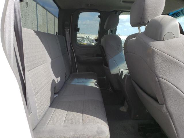 Photo 10 from auction – 2002 FORD F150 with VIN 1FTRX17W82NB96858