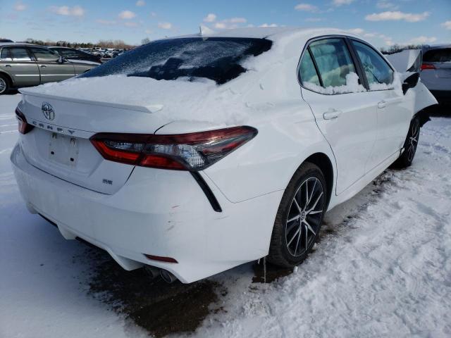 Photo 3 from auction – 2022 TOYOTA CAMRY SE with VIN 4T1G11AK2NU628400