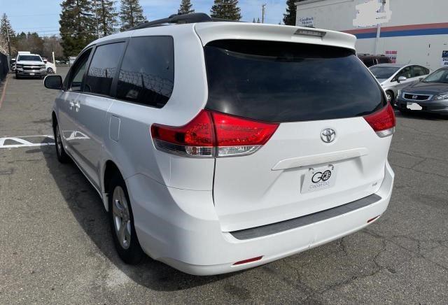 Photo 3 from auction – 2012 TOYOTA SIENNA LE with VIN 5TDKK3DC4CS271170