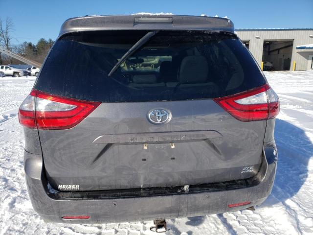 Photo 6 from auction – 2017 TOYOTA SIENNA XLE with VIN 5TDDZ3DC4HS175356