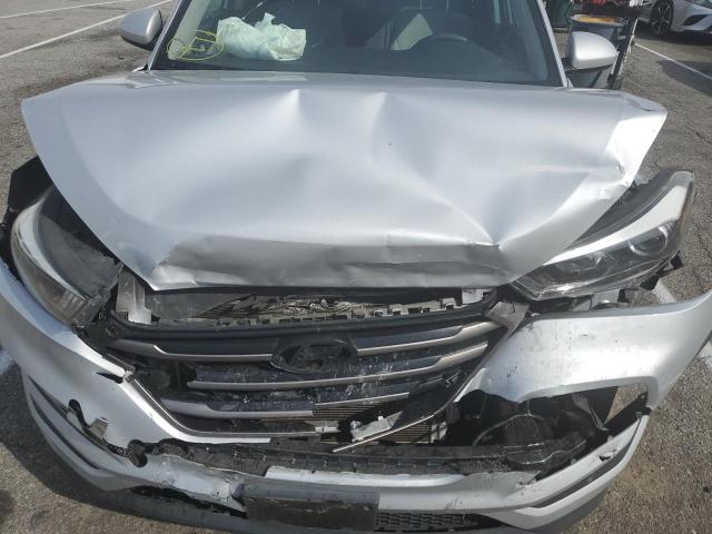 Zdjęcie 12 z aukcji – 2016 HYUNDAI TUCSON LIM z VIN KM8J33A43GU106830