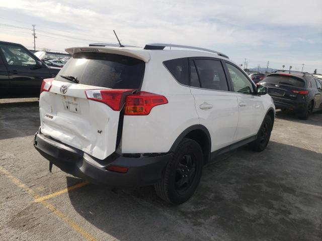 Photo 3 from auction – 2015 TOYOTA RAV4 LE with VIN JTMZFREV1FD055606