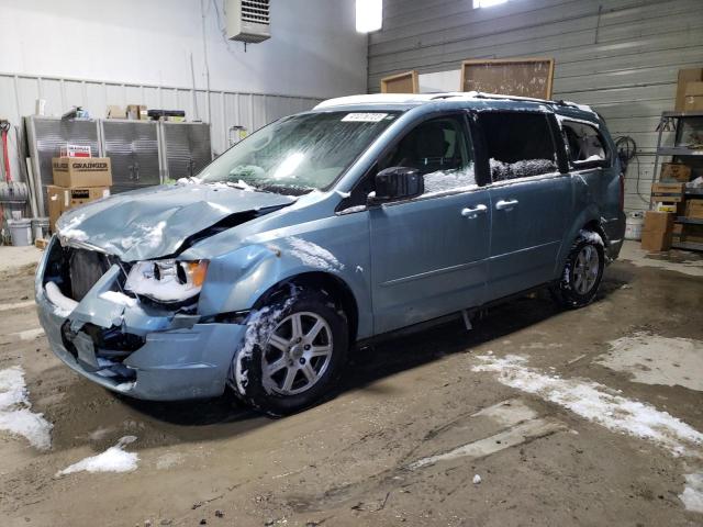 Photo 1 from auction – 2010 CHRYSLER TOWN & COU with VIN 2A4RR2D1XAR456309