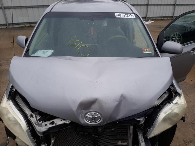 Photo 12 from auction – 2011 TOYOTA SIENNA LE with VIN 5TDKK3DC5BS016414