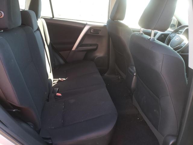 Photo 11 from auction – 2016 TOYOTA RAV4 LE with VIN 2T3BFREV6GW492328