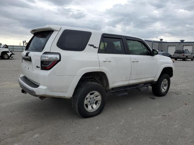 Photo 3 from auction – 2019 TOYOTA 4RUNNER SR with VIN JTEBU5JR5K5688604