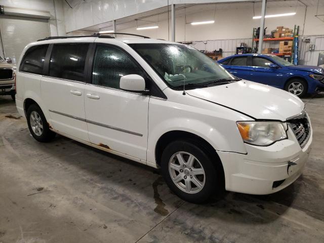 Photo 4 from auction – 2010 CHRYSLER TOWN & COU with VIN 2A4RR5D17AR105696