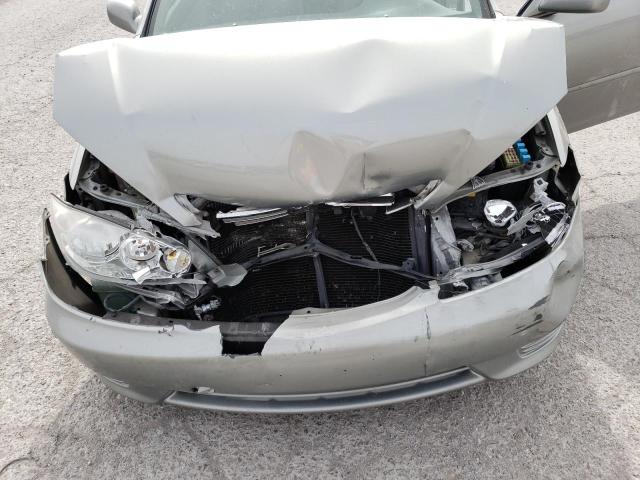 Photo 11 from auction – 2005 TOYOTA CAMRY LE with VIN 4T1BE32K55U550512