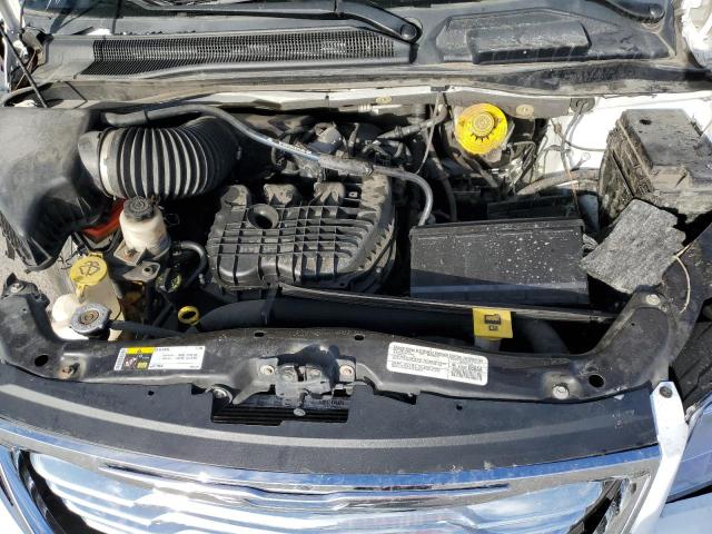 Photo 11 from auction – 2014 CHRYSLER TOWN & COU with VIN 2C4RC1BG1ER363211