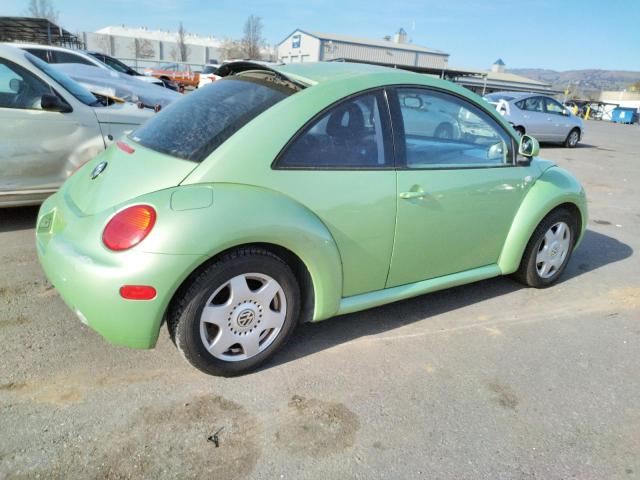 Photo 3 from auction – 2000 VOLKSWAGEN NEW BEETLE with VIN 3VWCD21C0YM427531