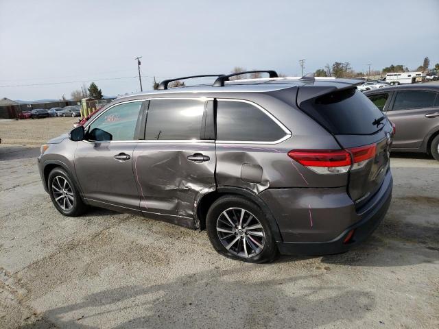 Photo 2 from auction – 2017 TOYOTA HIGHLANDER with VIN 5TDKZRFH9HS194035