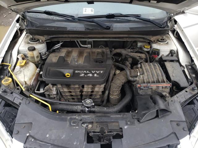 Photo 11 from auction – 2013 CHRYSLER 200 TOURIN with VIN 1C3CCBBB5DN763756