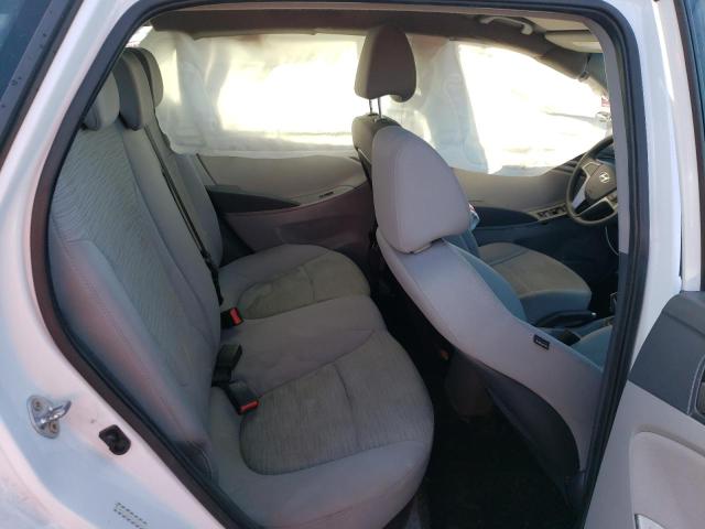 Photo 10 from auction – 2017 HYUNDAI ACCENT SE with VIN KMHCT5AE7HU325529