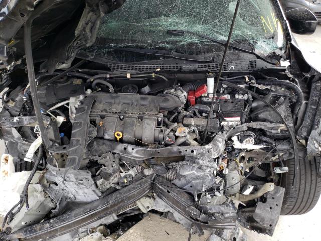 Photo 11 from auction – 2016 NISSAN SENTRA S with VIN 3N1AB7AP2GY310575