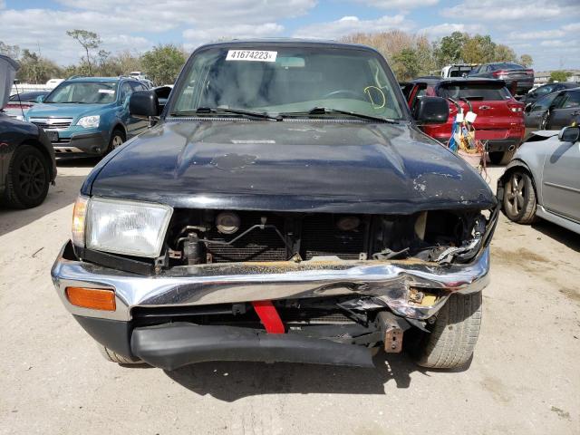 Photo 5 from auction – 1997 TOYOTA 4RUNNER SR with VIN JT3GN86R0V0032429